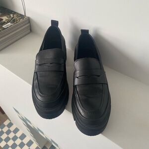 Lug sole loafers - leather made in Spain - women’s 38